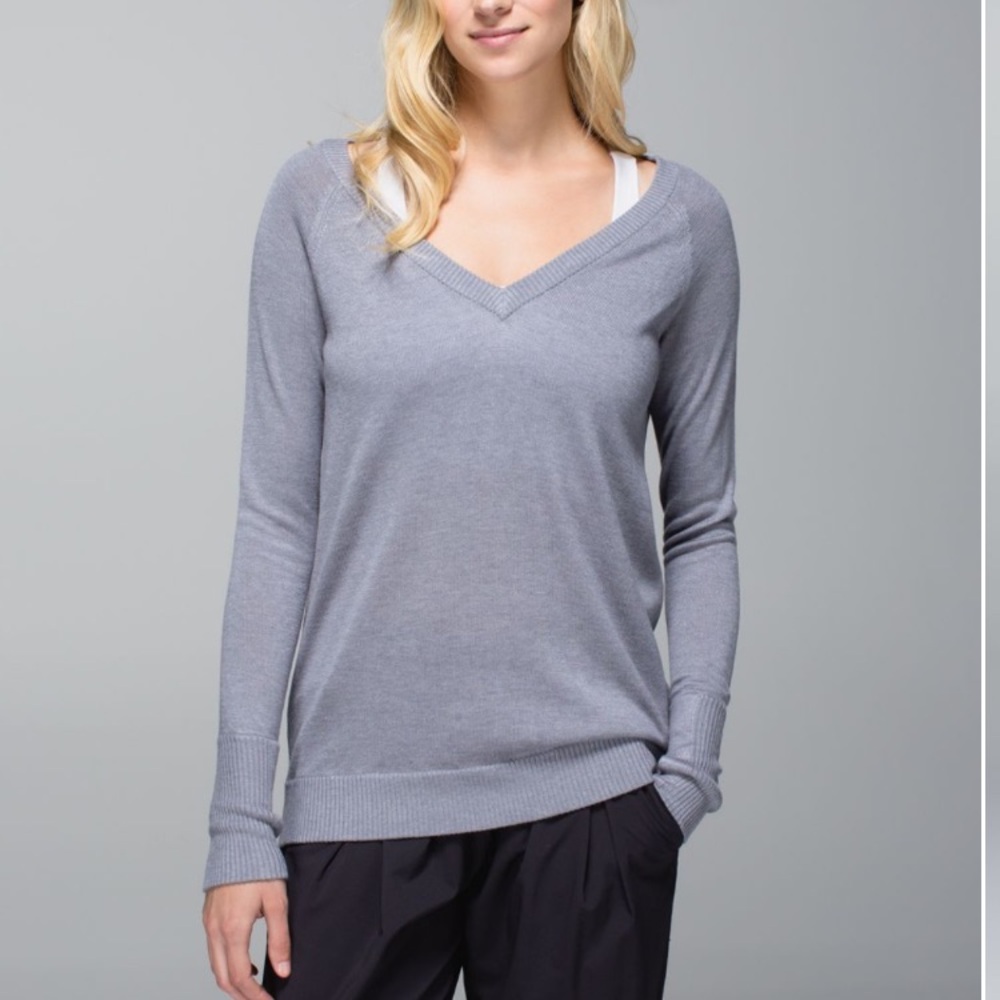 Lululemon Unity Pullover Size 2 - Picture 3 of 16
